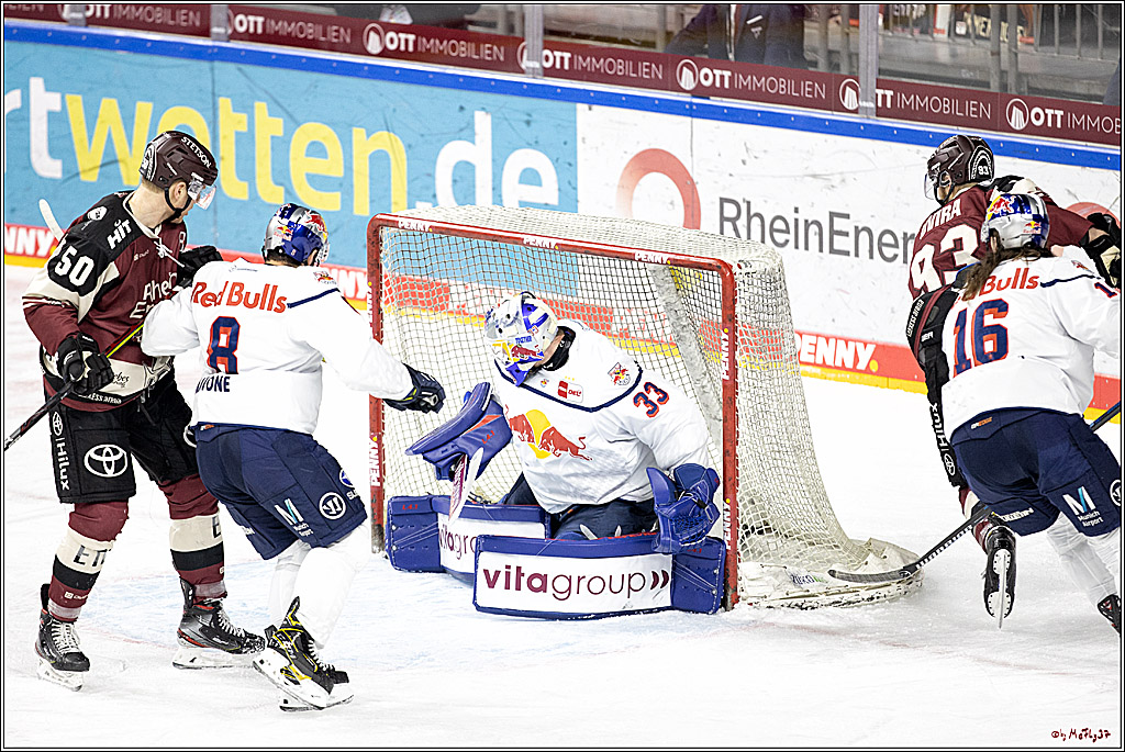 PENNY DEL;  Koelner Haie - EHC Red Bull Muenchen; Koeln, 31.03.2021
